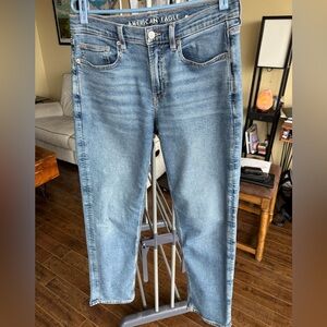 American Eagle Blue 90’s Straight Leg Jeans - Size 8